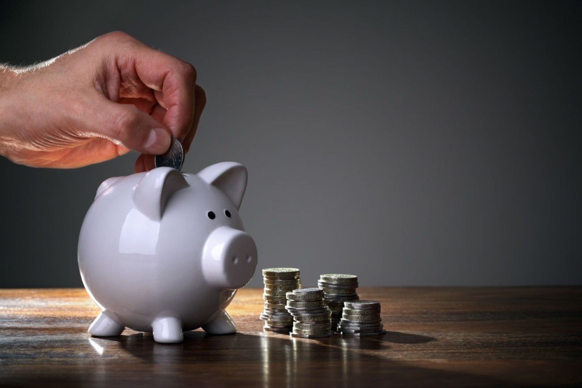 ahorra dinero y evita el consumismo diferencias clave