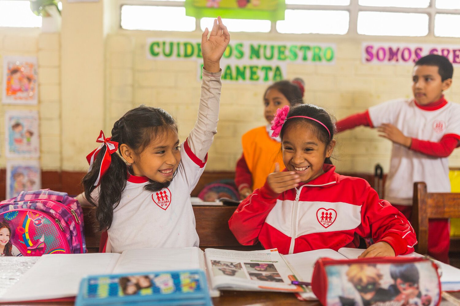 aumenta participacion ninas descubre estrategias clave educacion