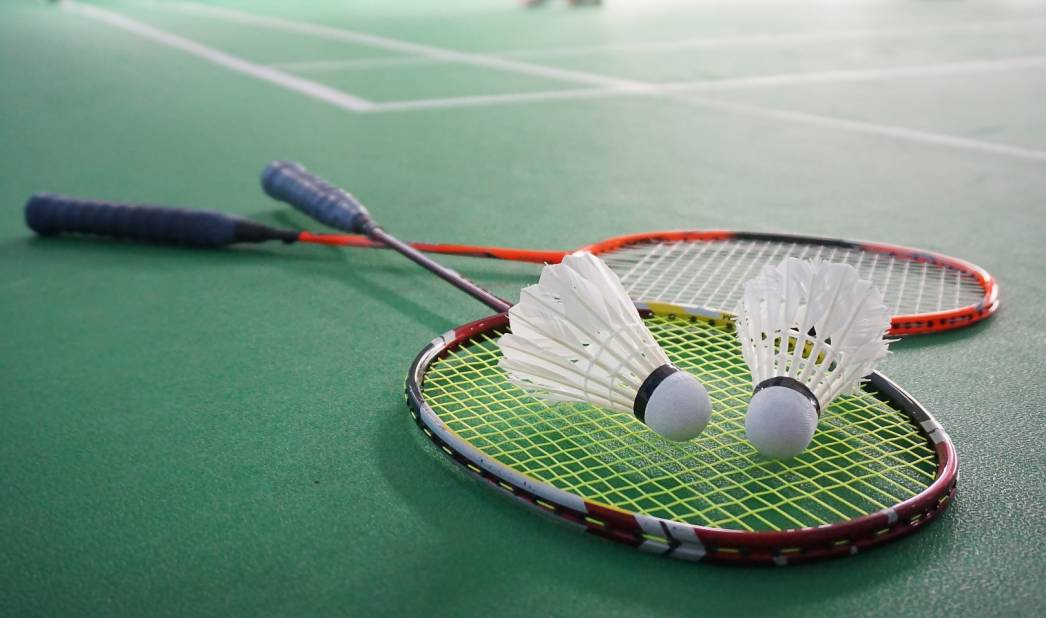 badminton concepto reglas equipamiento y campeonatos