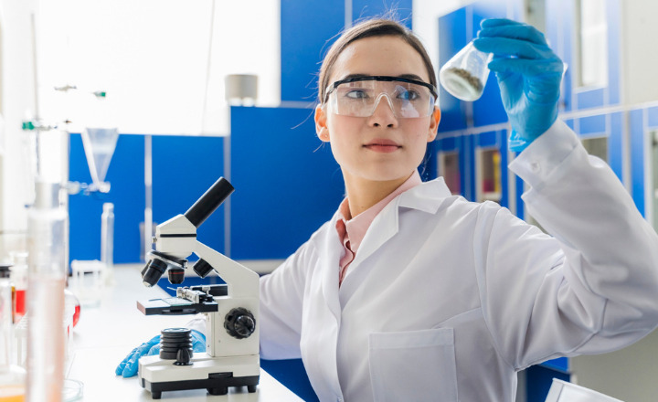 como fomentar el rol femenino en ciencia e investigacion