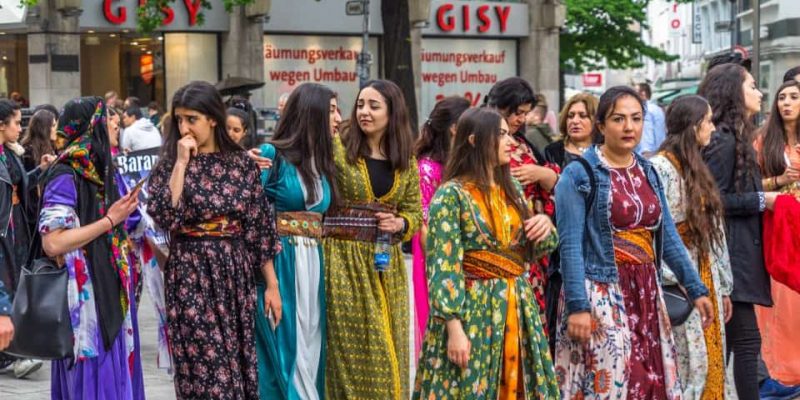 conoce como las minorias culturales estan transformando el mundo