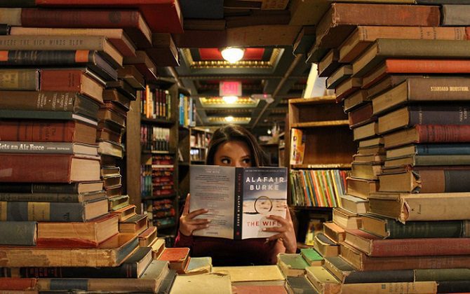 conoce como publicar libros de texto y alcanzar el exito educativo