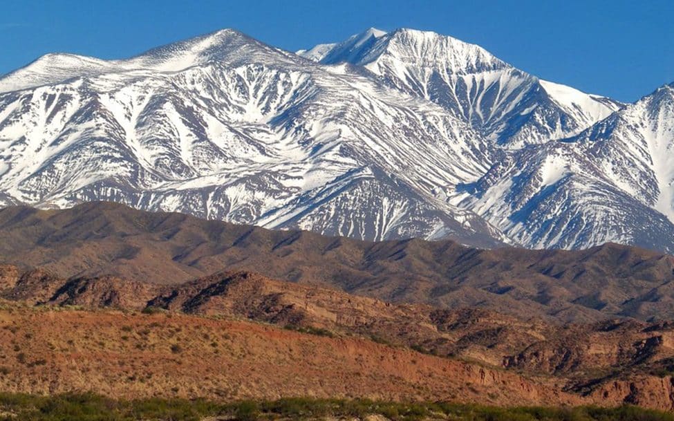 Cordillera de Los Andes: Maravillas y Desafíos Ambientales 2 cordillera de los andes maravillas y desafios ambientales 2