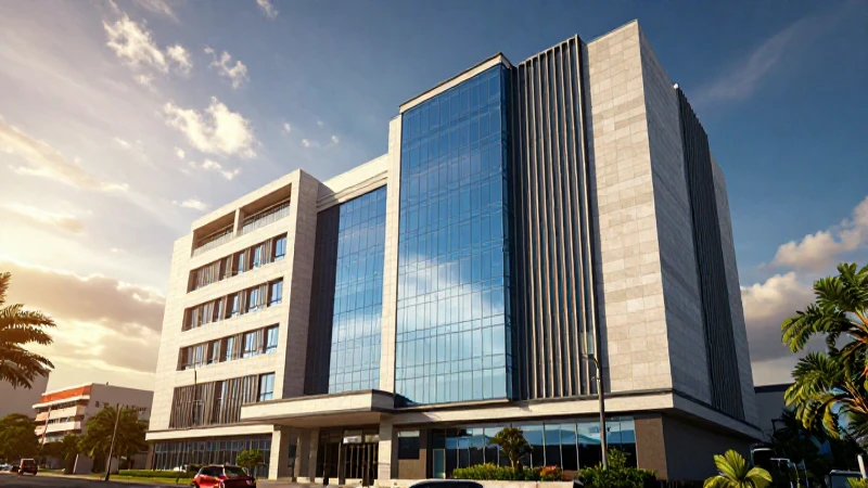 Edificio médico San Lucas Quetzaltenango: Servicios y Más 7 Fachada médica moderna en Quetzaltenango, con luz dramática