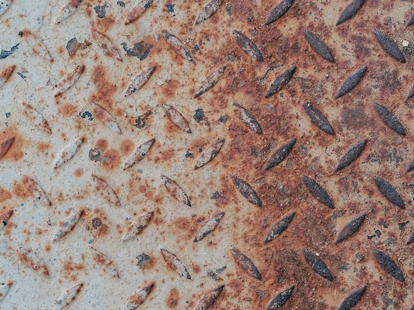 el cobre se oxida comparativa con el hierro en corrosion 1