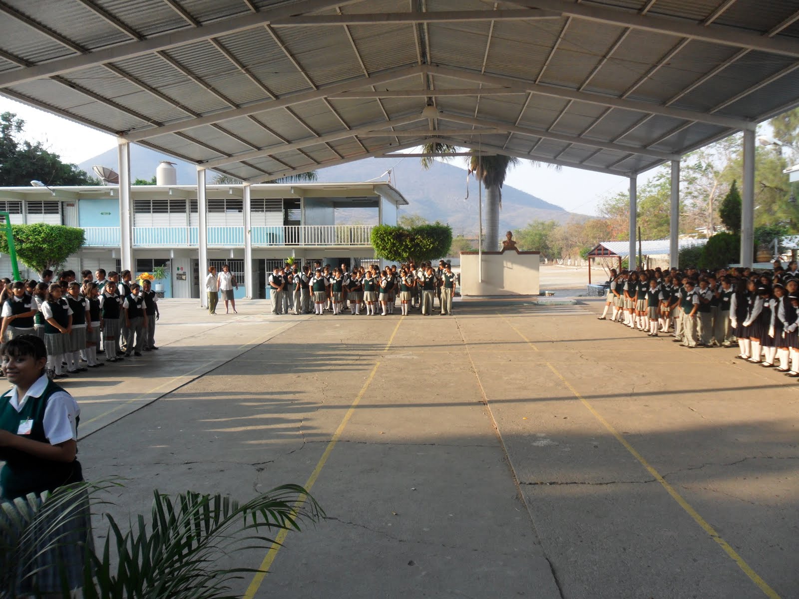 explora la secundaria lazaro cardenas programas instalaciones y mas