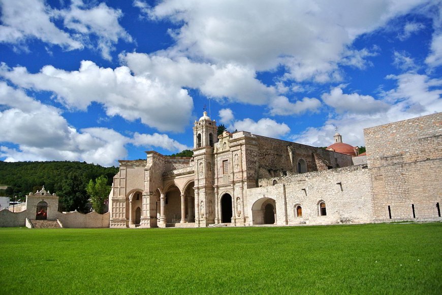 Explora Oaxaca: Tradiciones, Leyendas y Cultura 2 explora oaxaca tradiciones leyendas y cultura