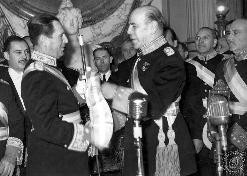 Qué ideología caracteriza al primer gobierno de Perón 2 que ideologia caracteriza al primer gobierno de peron 1