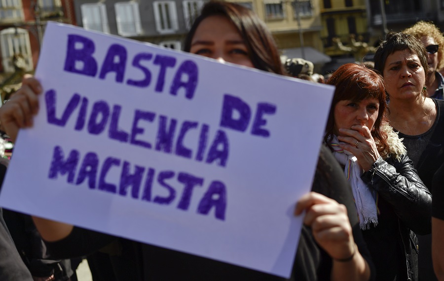 Rechazo a la violencia: Defiendo derechos humanos en casa 2 rechazo a la violencia defiendo derechos humanos en casa 1