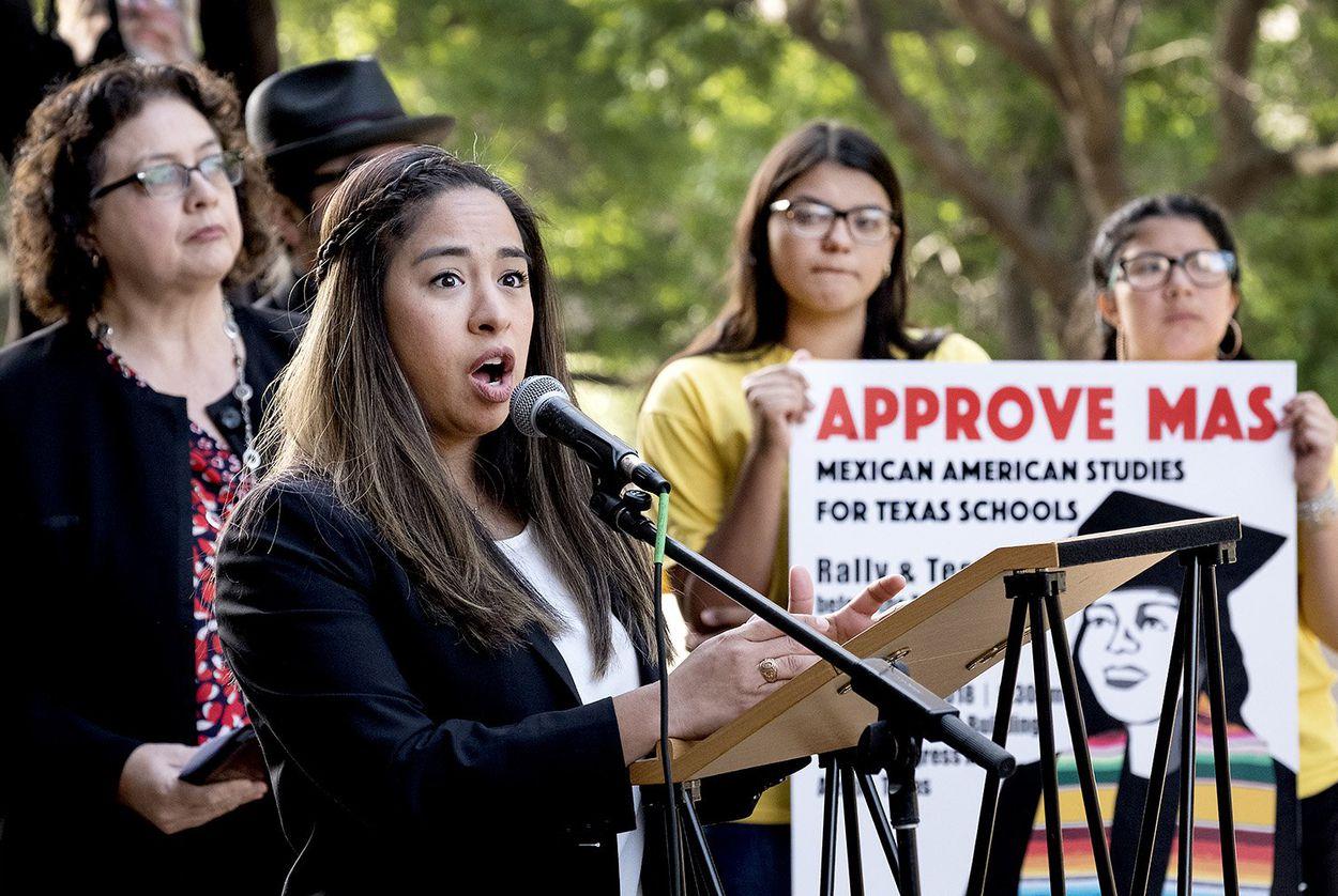 Revolutionize Your Studies: New Curriculum for Mexican High School Students 2 revolutionize your studies new curriculum for mexican high school students