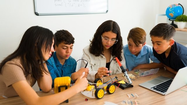 trabajo colaborativo en el aula herramienta practica eficaz